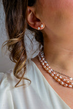 Carica l'immagine nel visualizzatore di Gallery, Orecchini BOTTONI arg925 - Perle Autentiche ROSA - Piccoli