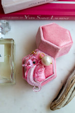 Carica l'immagine nel visualizzatore di Gallery, FROU/FROU - Collana Rosetta delle Onde - Borsa RIVIERA e Ciondolo OMAGGIO