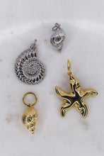 Charger l'image dans la galerie, Linea Mè·ro Bijoux - Ciondoli Amà·rea