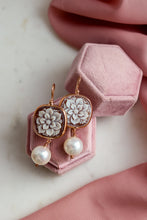 Carica l'immagine nel visualizzatore di Gallery, Serie UNICO LUXURY - Euphorbia - Orecchini con cammei autentici argento 925