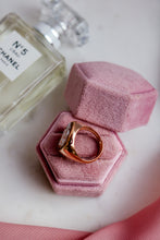 Carica l'immagine nel visualizzatore di Gallery, Serie UNICO LUXURY - Euphorbia - Anello con cammeo autentico argento 925 placcato oro rosa 18k