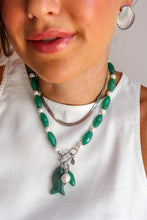 Carica l'immagine nel visualizzatore di Gallery, Mè·ro Bijoux - COMBO Collana FIORE DI MELO + PESCE DI MELUSINA