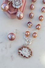 Carica l'immagine nel visualizzatore di Gallery, Serie UNICO LUXURY - Petali D'Onda - Collana Pendenti removibili