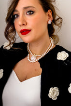 Load image into Gallery viewer, Luxury Line - PRE-ORDER - LITTLE CAMELIA GOLD Earrings