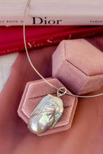 Load image into Gallery viewer, Precious Line - SILVER REFLECTIONS Pendant + FREE semi-rigid necklace