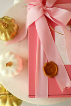 Carica l'immagine nel visualizzatore di Gallery, Edizione Limitata - MELMYSTERY BOX 2025