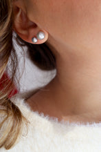 Load image into Gallery viewer, Precious Line - BUTTON Earrings silver 925 - GREY Authentic Pearls - Small