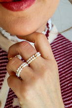 Carica l'immagine nel visualizzatore di Gallery, Anello Luce di Perla - Bianco