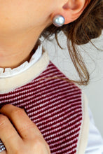 Carica l'immagine nel visualizzatore di Gallery, Orecchini BOTTONI arg925 - Perle GRIGIE Autentiche - MAXI