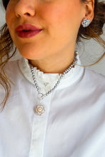 Carica l'immagine nel visualizzatore di Gallery, Collana CAREZZA DI PERLA - argento 925
