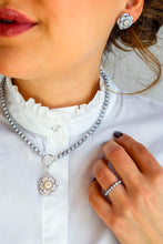 Carica l'immagine nel visualizzatore di Gallery, Collana CAREZZA DI PERLA - argento 925