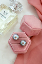 Carica l'immagine nel visualizzatore di Gallery, Orecchini BOTTONI arg925 - Perle GRIGIE Autentiche - MAXI