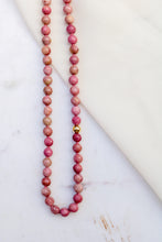 Carica l'immagine nel visualizzatore di Gallery, FROU/FROU - Collana Rosetta delle Onde - Borsa RIVIERA e Ciondolo OMAGGIO