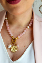 Load image into Gallery viewer, Mè·ro Bijoux - APPLE BLOSSOM Necklace Gold