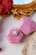 Carica l'immagine nel visualizzatore di Gallery, PREORDINE - Anello LOTO in argento 925 - cammeo autentico