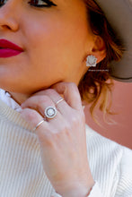 Carica l'immagine nel visualizzatore di Gallery, PRE ORDINE - Orecchini LOTO 15 mm in argento 925