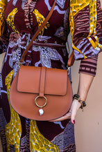 Load image into Gallery viewer, NEW ELEGANCE HANDBAG - Genuine leather in tan