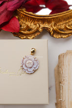 Load image into Gallery viewer, Luxury Line - PRE-ORDER - CAMELIA GOLD Pendant
