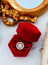 Carica l'immagine nel visualizzatore di Gallery, PREORDINE - Anello LOTO ORO - argento 925 placcato oro 18k