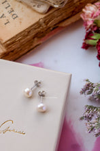 Charger l'image dans la galerie, Ligne Precious - Boucles d'oreilles BOUTONS argent 925 - Perles BLANCHES Authentiques - Petites