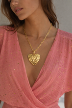Charger l'image dans la galerie, Ligne Mè·ro Bijoux - Pendentif maxi cœur A·mà·ti
