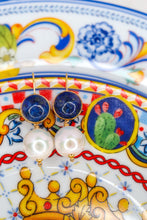 Load image into Gallery viewer, Mè·ro Bijoux - BOCCIOLO GOLD Earrings - PREORDER
