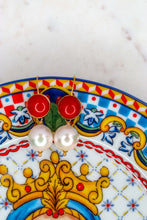 Carica l'immagine nel visualizzatore di Gallery, Mè·ro Bijoux - Orecchini DUO CHIC - Pasta di corallo
