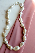 Carica l&#39;immagine nel visualizzatore di Gallery, Collana ROYAL PLUS 2 - LIMITED EDITION - Perle barocche argento 925
