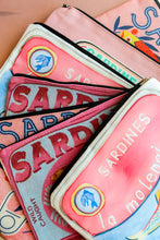 Carica l&#39;immagine nel visualizzatore di Gallery, Sardina Mariù - Ciondolo argento 925
