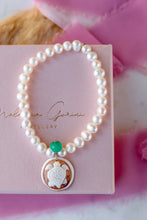 Carica l&#39;immagine nel visualizzatore di Gallery, Bracciali elastici con perle e cammei VARI - argento 925
