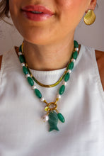 Carica l'immagine nel visualizzatore di Gallery, Mè·ro Bijoux - COMBO Collana FIORE DI MELO ORO + PESCE DI MELUSINA
