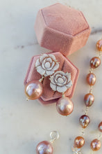 Carica l&#39;immagine nel visualizzatore di Gallery, Serie UNICO LUXURY - Petali D&#39;Onda - Orecchini argento 925
