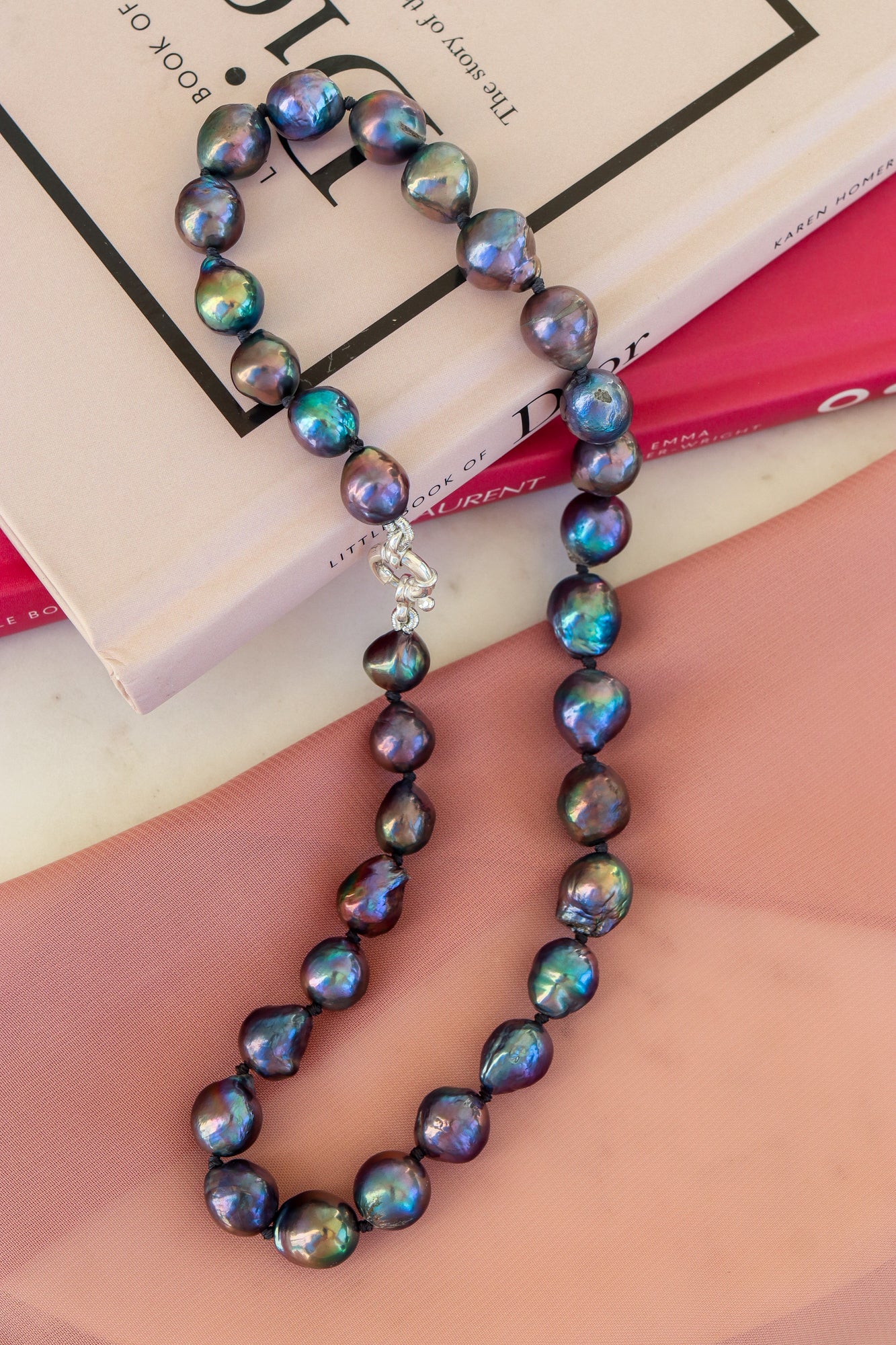 Collana donna lunga con catena verde in alluminio che non annerisce Collana donna lunga con catena verde in alluminio che non annerisce