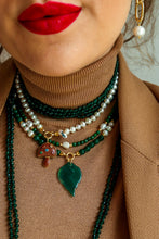 Carica l'immagine nel visualizzatore di Gallery, Collana FATA DEL BOSCO - VERDE - argento 925 placcato oro 18k
