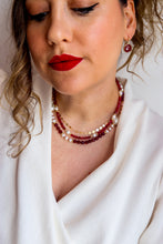 Carica l'immagine nel visualizzatore di Gallery, Collana POLVERE DI FATA - BACCHE ROSSE - argento 925 placcato oro 18k
