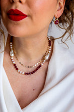 Carica l'immagine nel visualizzatore di Gallery, Collana POLVERE DI FATA - BACCHE ROSSE - argento 925 placcato oro 18k
