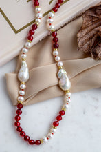 Carica l'immagine nel visualizzatore di Gallery, Collana POLVERE DI FATA - BACCHE ROSSE - argento 925 placcato oro 18k
