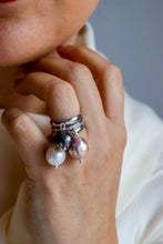 Load image into Gallery viewer, Precious Line - SET Three MOON DROP Rings
