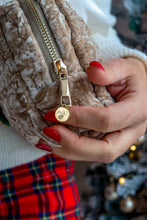 Carica l'immagine nel visualizzatore di Gallery, Pochette &amp; Spilla – Magie di Festa -  Albero di Natale 🎄
