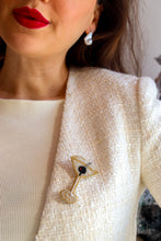 Carica l'immagine nel visualizzatore di Gallery, Pochette &amp; Spilla – Magie di Festa -  Brindiamo (martini con oliva)🥂
