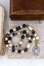 Load image into Gallery viewer, Luxury Line - UNICO Series - SEALS - Polaris (Light) - NIGHT IN THE DESERT GOLD Variant
