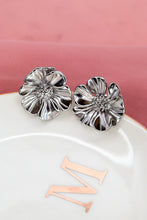 Load image into Gallery viewer, Mè·ro Bijoux - APPLE BLOSSOM Earrings
