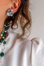 Load image into Gallery viewer, Mè·ro Bijoux - APPLE BLOSSOM Earrings
