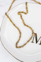 Load image into Gallery viewer, Mè·ro Bijoux - SINGAPORE GOLD Necklace
