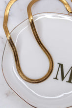Load image into Gallery viewer, Mè·ro Bijoux - SPIGA MAXI GOLD Necklace
