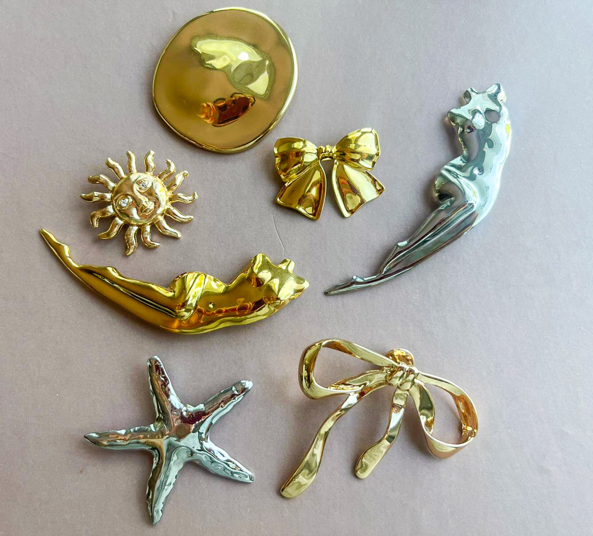 Broche - SUJETS VARIÉS