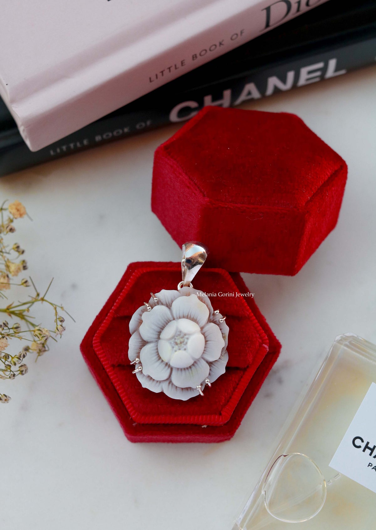 Ligne Luxury - Pendentif CAMÉLIA - GRAND