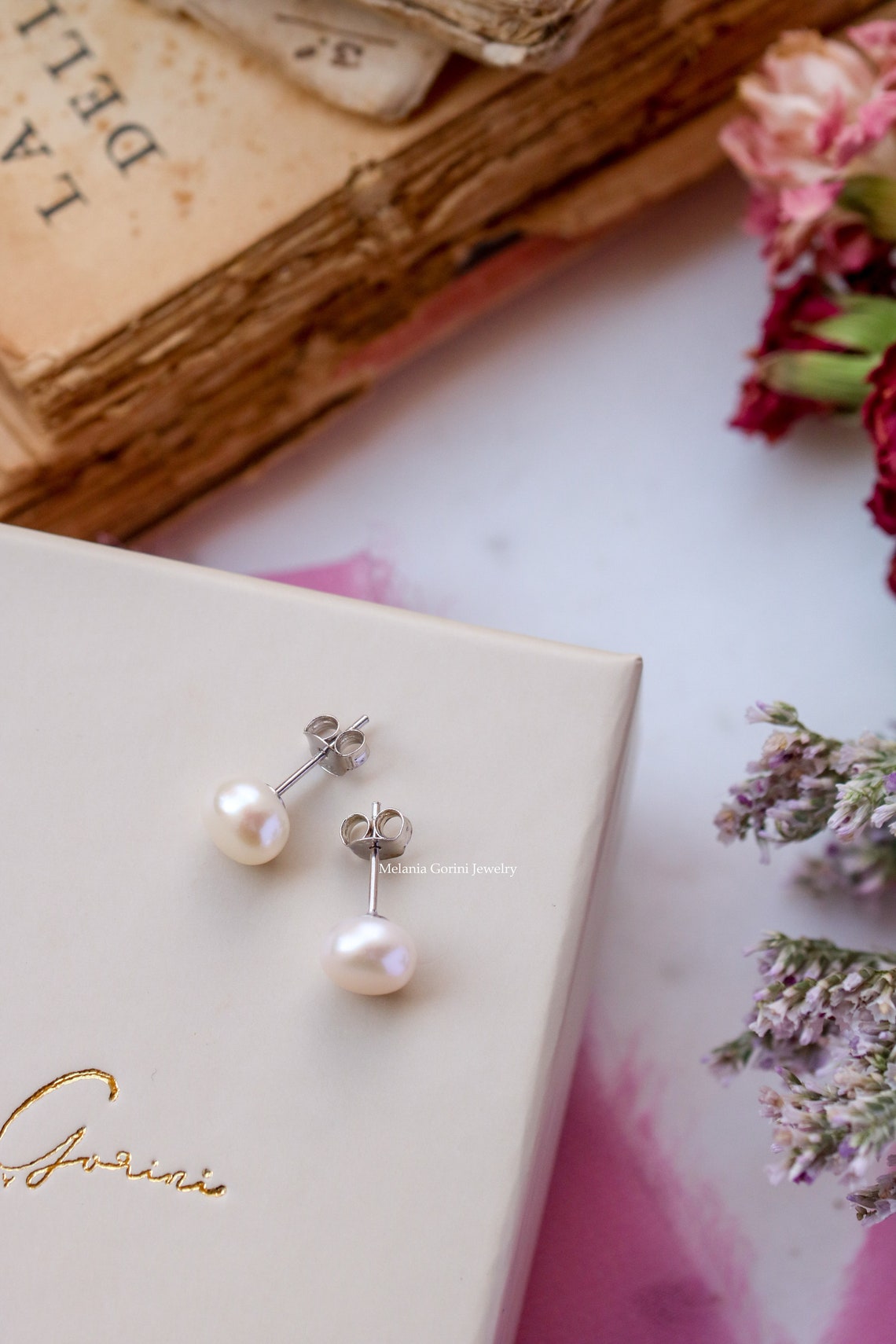 Ligne Precious - Boucles d'oreilles BOUTONS - BLANCS - MOYENS