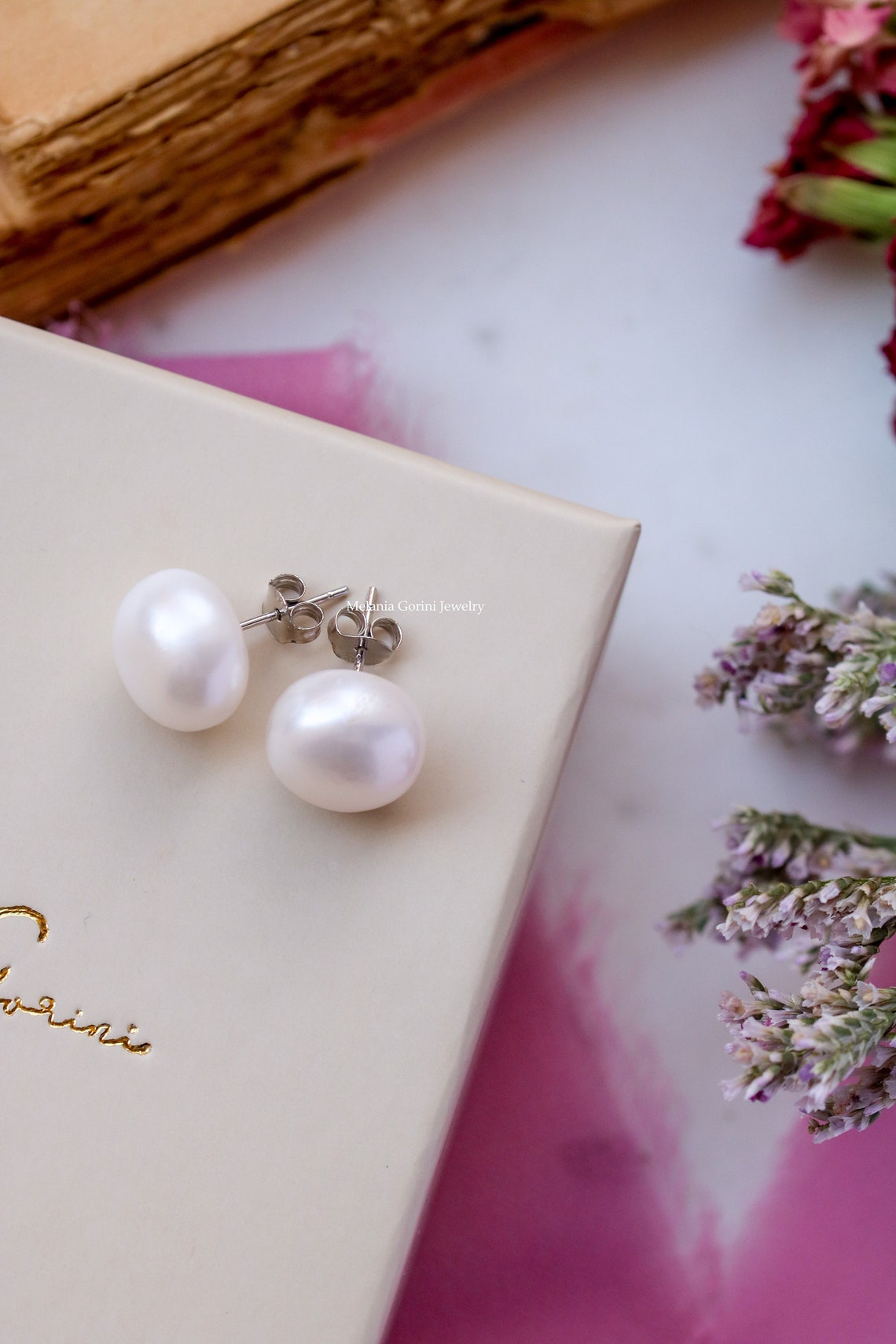 Ligne Precious - Boucles d'oreilles BOUTONS - BLANCS - GRANDS